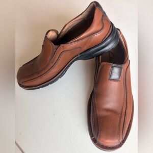 CLARKS Men's Leather Gessler Step Slip-On Loafers